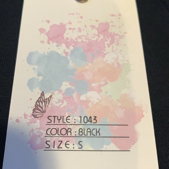 NWT✨Glitz brand mesh top - Picture 7 of 7